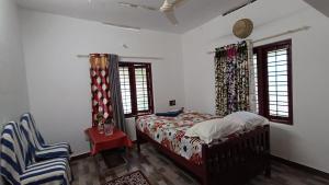 White Pearl Beach House