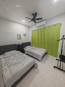 MixxHome Seremban 2, Two Single Beds, Share Bathroom - Ubytování bez kategorie ve městě Seremban