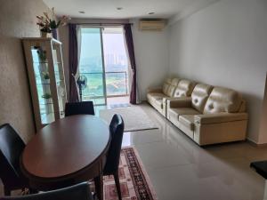 231tr facing golf view 3 rooms