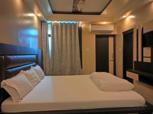 HOTEL BINAPANI Deluxe 1