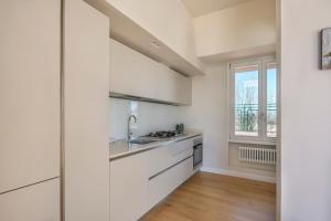 Penthouse with big terrace in Oltrarno