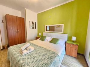 Apartments in Novi Vinodolski 15388