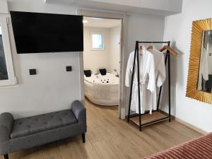 Apartamentos De la Haya & Suite con Jacuzzi, junto al Teatro Romano