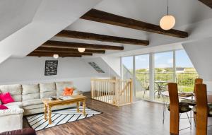 3 Bedroom Amazing Home In Harboøre