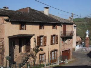 Gite lOustal occitan à Saint-Juéry