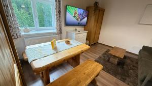 Mountain Peak Apartment