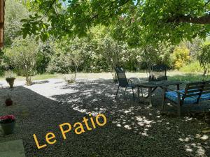 B&B / Chambres d'hotes BnB Ferme Beauregard Les Pyrenees : photos des chambres