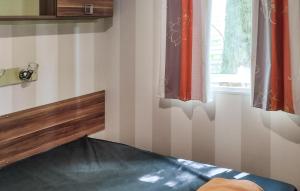 Pet Friendly Stacaravan In Aureilhan