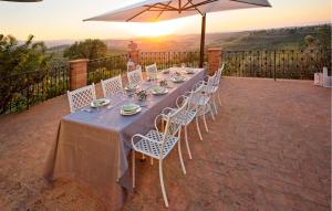 Lovely Home In Certaldo