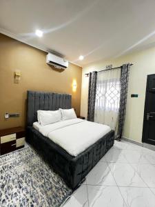 Hadraj Sokoine Apartment1