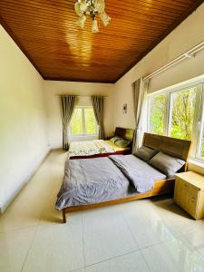 Jakaranda Villa Dalat