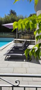Maisons de vacances Gite Charmant avec Piscine et Terrasse en Provence MDV : photos des chambres