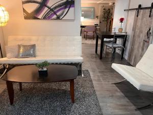 Brookside Falls Guesthouse