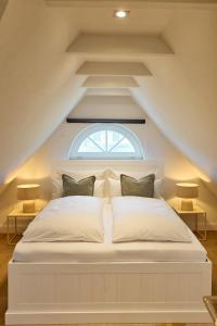 Reethüs Keitum mit Kamin und Südgarten in direkter Wattnähe