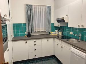 Casa Isole, 2,5-Zimmerwohnung by HolAp SA