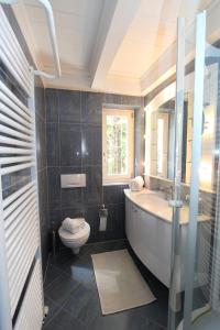 Casa San Sebastiano, 5,5-Zimmerhaus by HolAp SA