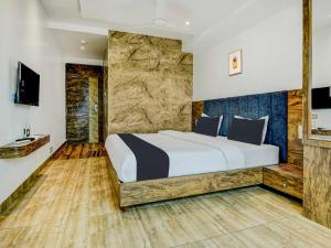 Townhouse Oak Madgaon Railway Junction