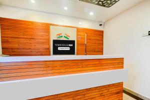 Townhouse Oak Dewas Junction