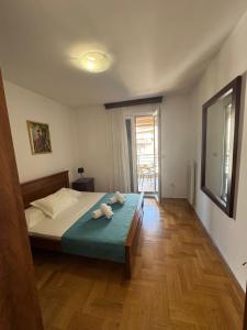 Maestral Apartment in Petrovac