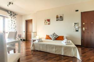 Alloggio turistico Leonardo Home- Fiumicino Airport, 2m in treno- Rome, 20m in treno- Fiera, 2m in treno