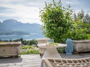 Venez Chez Vous La Maison Bleue