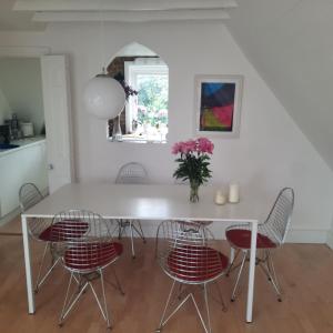 Beautiful flat, 30 min away from central London