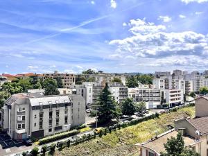 Appartements Splendide T4 avec balcon : photos des chambres