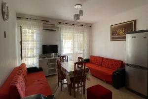 Durres, Golem, Mali Robit