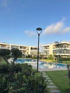 Logement luxueux avec 2 piscines