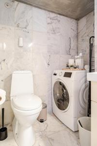 Cozy apartment - new kitchen - city center by the Royal Palace