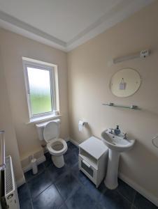 Large 4 Bedroom 5 Bathroom Property