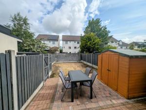 Large 4 Bedroom 5 Bathroom Property