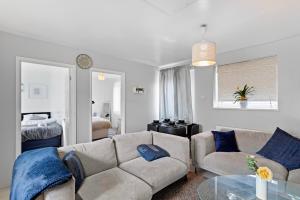 Cozy 3-Bed 2Bath House near LCY & EXCEL sleeps 6