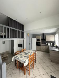 Appartements Petite maison de ville : photos des chambres