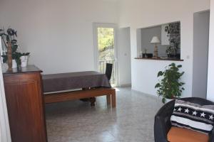 Villa Ey - waterfront with a view