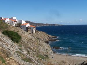 Villa Ey - waterfront with a view