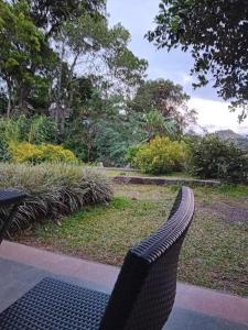 Knuckles Range Bungalow