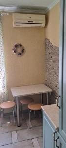 Заселення по коду в 2 кімнатну квартиру в центре