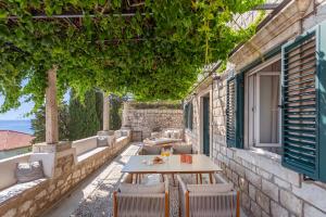 Unique Mediterranean 4 Star Apartment with Spa zone