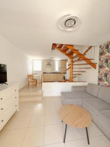 Cortijo Sunny Duplex With Heated Pool & Terrace in Playa de las Americas