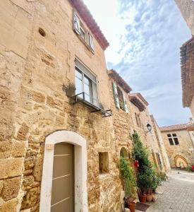 Appartements Miraluna - Village medieval, calme, insolite, 6 personnes : photos des chambres