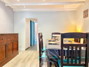 Appartements Miraluna - Village medieval, calme, insolite, 6 personnes : photos des chambres