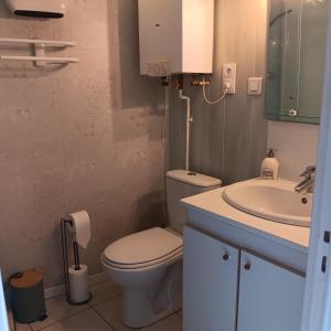 Appartements Studio meuble de tourisme : photos des chambres