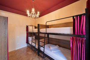 2115 Boutique Hostel