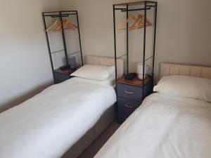 Beechcroft 2 bed part house