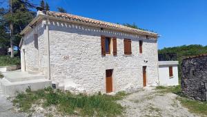 Maisons de vacances la maison de pejusclat : photos des chambres