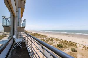 Huswell - Seafront Appartment with Stunning Views