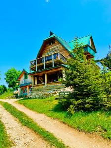 Mountain story apartment