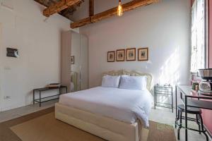 Biennale Ensuite Rooms By Bricola Apartments