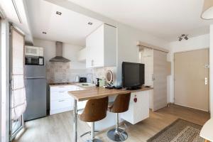 Studio Wilson - Centre Ville - Terrasse & Parking